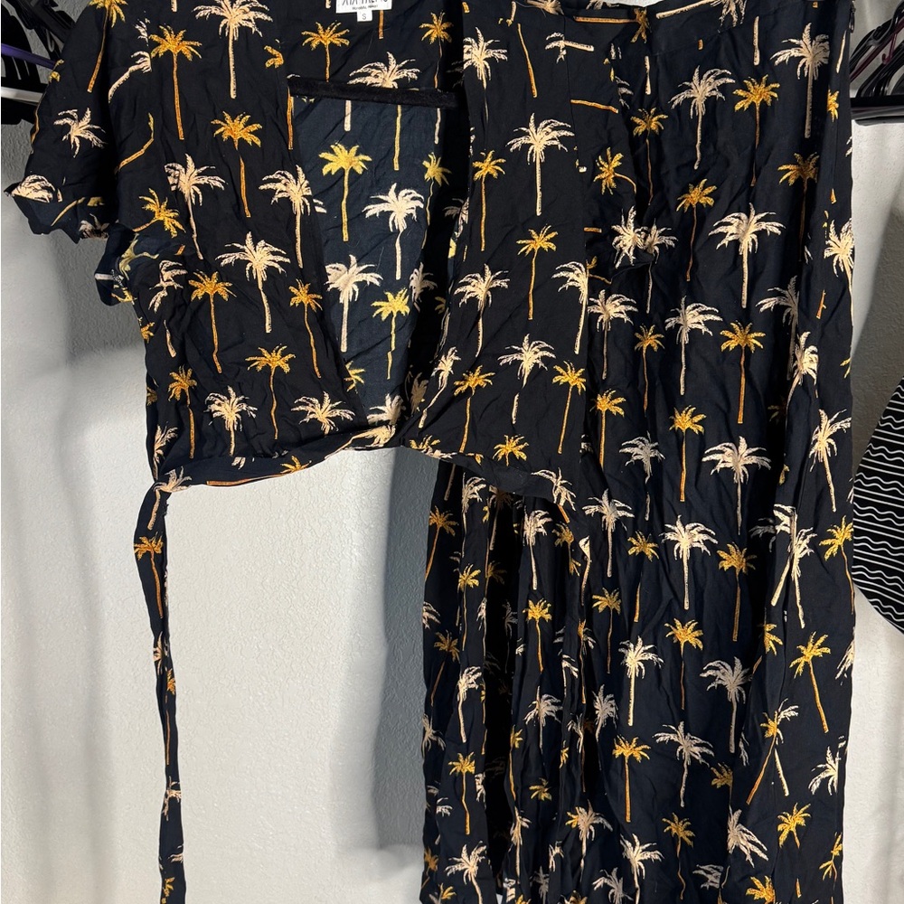 Tropical Palm Print Maxi two piece set can wear together or separate